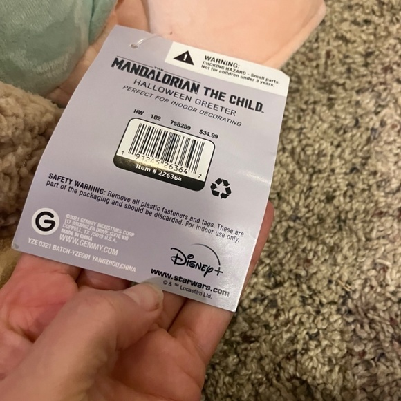 NWT Star Wars Mandalorian Halloween Greeter Prop 17.5” The Child Grogu Disney - Picture 4 of 5